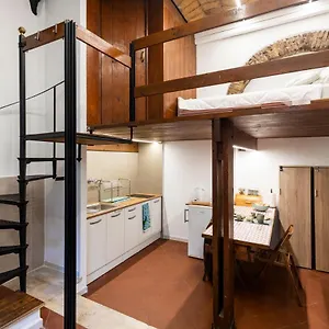 Fcr Piazza Navona - Teatro Pace Apartment