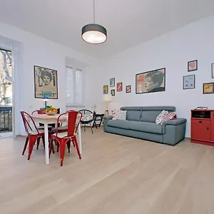Ych-brand New Vatican Flat With Terrace Apartment